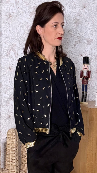 bombers plumes dorées